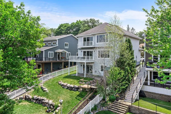 $1,225,000 | 3868 Green Heights Trail Southwest, Prior Lake, MN 55372