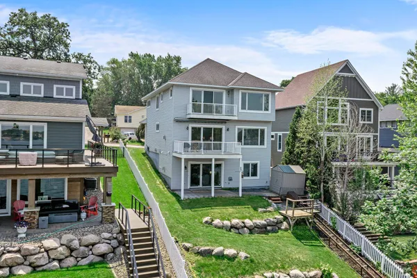 $1,225,000 | 3868 Green Heights Trail Southwest, Prior Lake, MN 55372