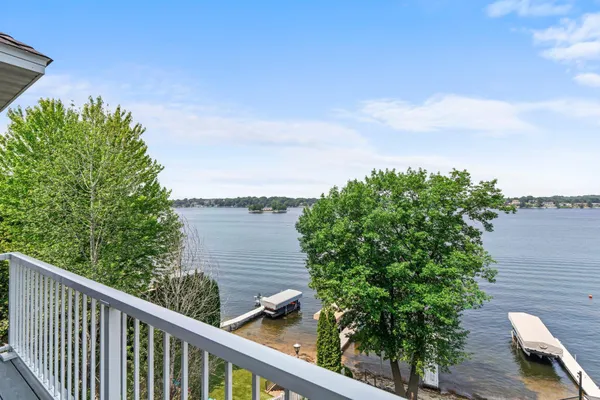 $1,225,000 | 3868 Green Heights Trail Southwest, Prior Lake, MN 55372