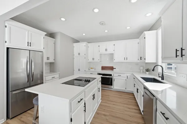 $1,225,000 | 3868 Green Heights Trail Southwest, Prior Lake, MN 55372