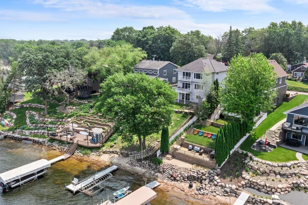 $1,225,000 | 3868 Green Heights Trail Southwest, Prior Lake, MN 55372
