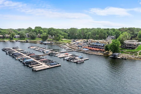 $1,225,000 | 3868 Green Heights Trail Southwest, Prior Lake, MN 55372