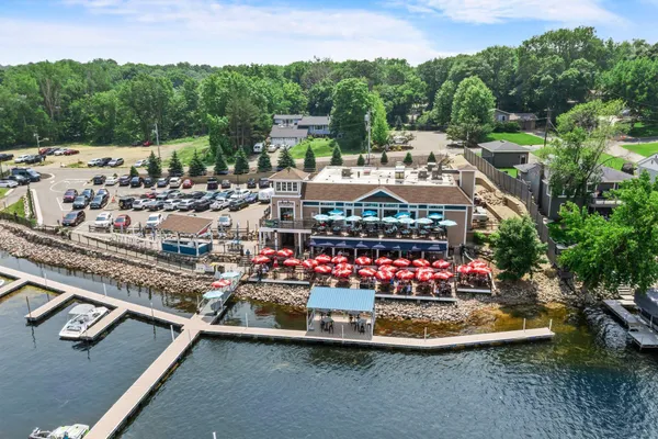 $1,225,000 | 3868 Green Heights Trail Southwest, Prior Lake, MN 55372