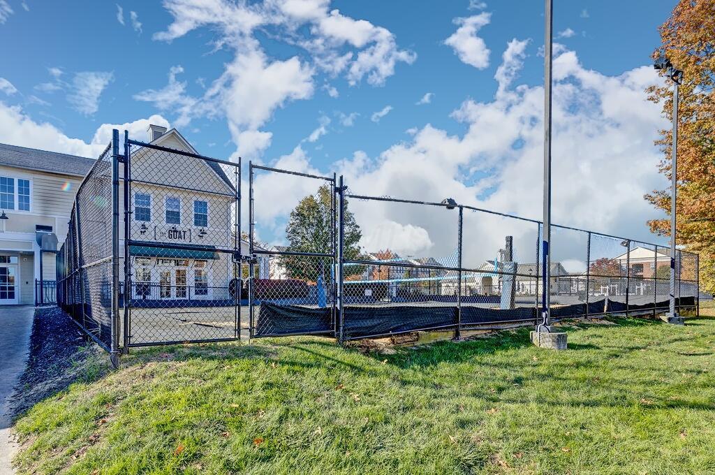 6345 Needletail Road, Unit 24634 Columbus, OH 43230 - Photo 48 of 58 47. Volleyball
