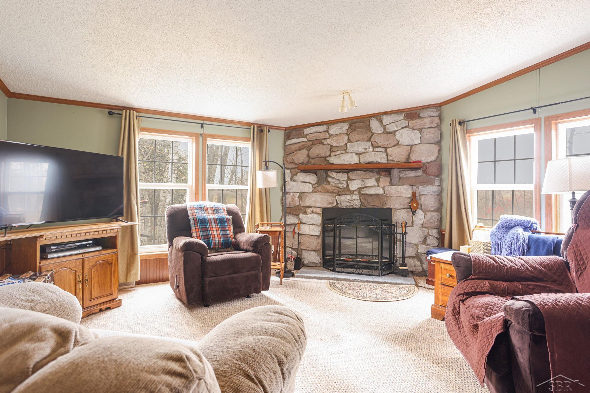 1634 East Mannsiding Road Harrison, MI 48625 - Photo 8 of 25
