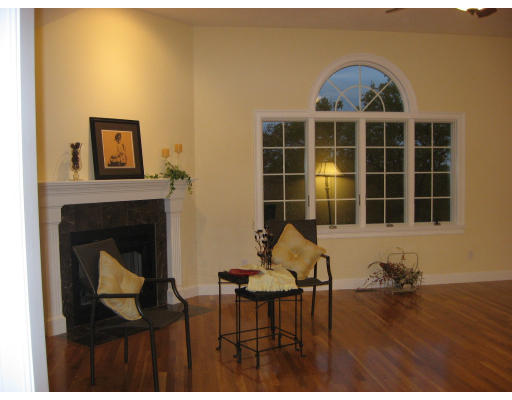 19 Mt Zion Road Melrose, MA 02176 - Photo 8 of 17 Gallery Image 8
