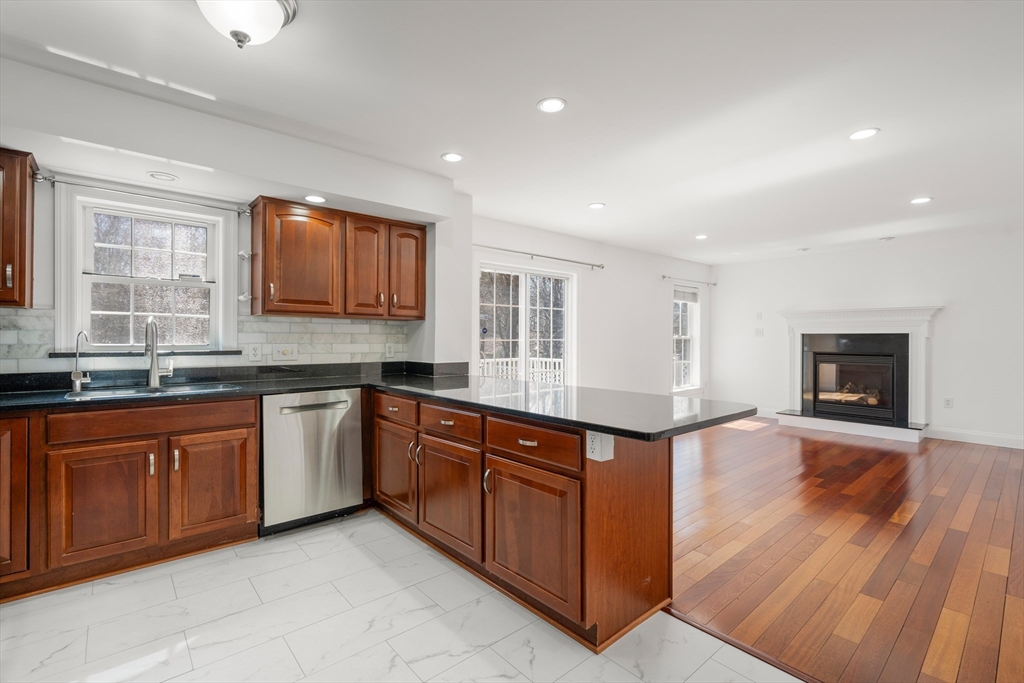 22 Westview Road, Unit 22 Natick, MA 01760 - Photo 12 of 30