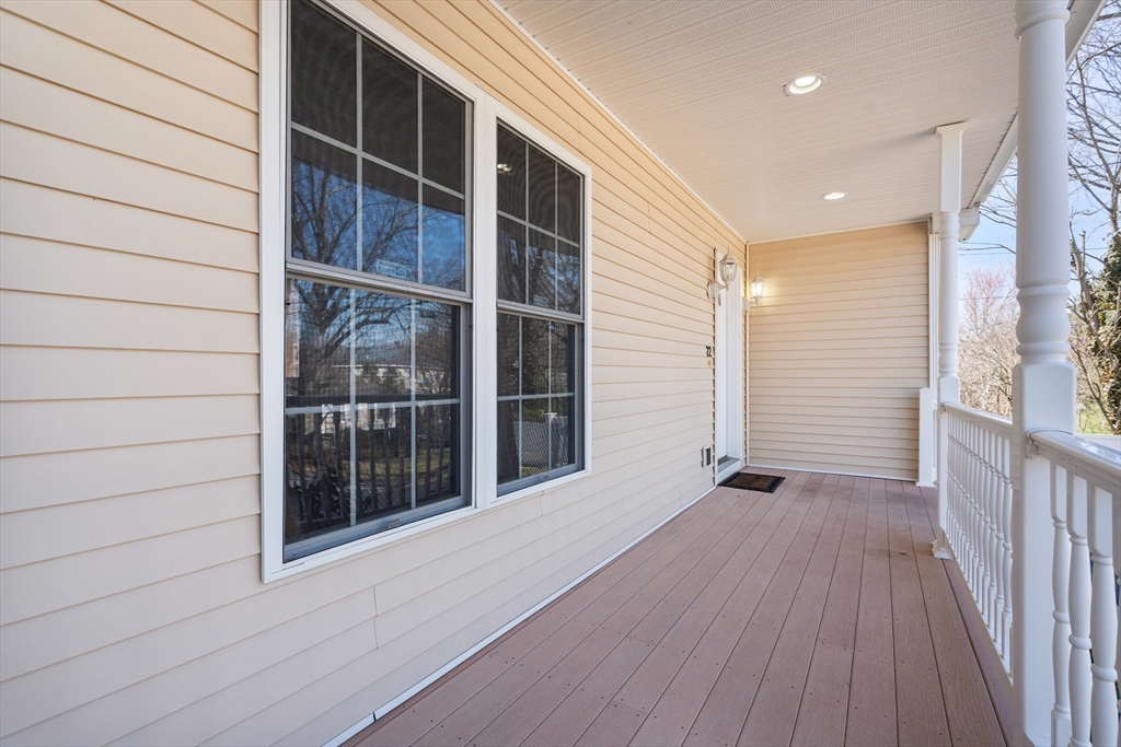 22 Westview Road, Unit 22 Natick, MA 01760 - Photo 4 of 30