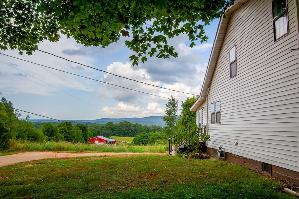 2974 Doran Road Sparta, TN 38583 - Photo 22 of 26 Side of Home, Yard
