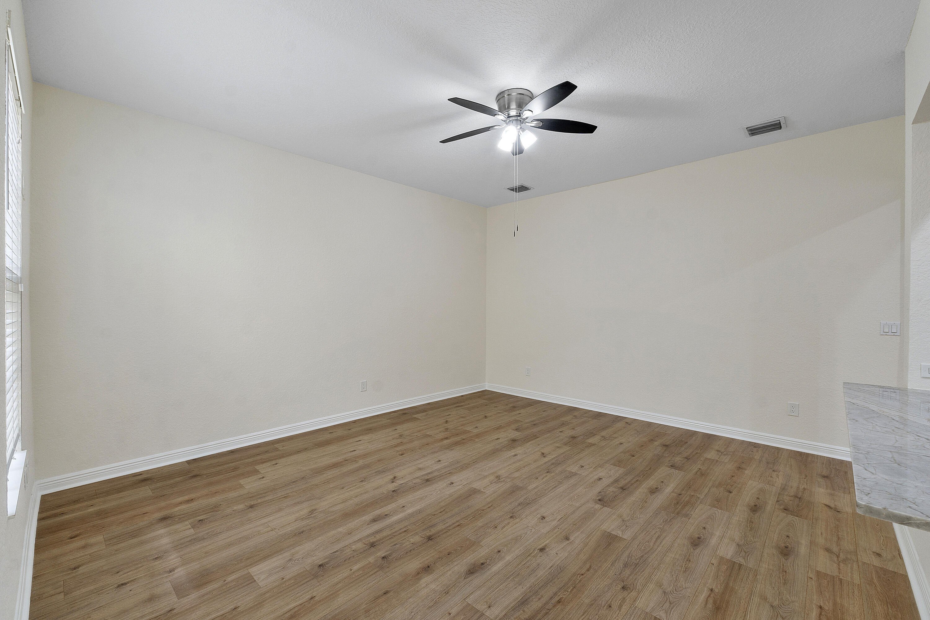 8332 Northwest 7th Court Boca Raton, FL 33487 - Photo 16 of 41 8332 NW 7th Ct_010