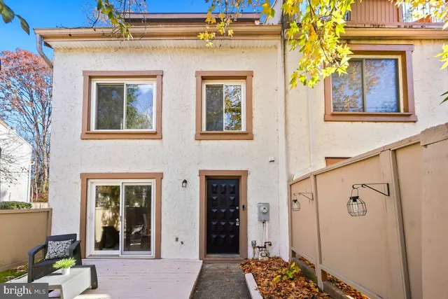 $439,500 | 5457 El Camino, Unit 4A, Columbia, MD 21044