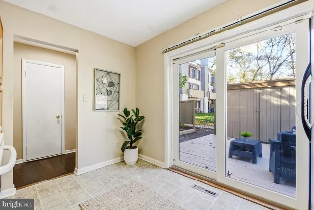 $439,500 | 5457 El Camino, Unit 4A, Columbia, MD 21044