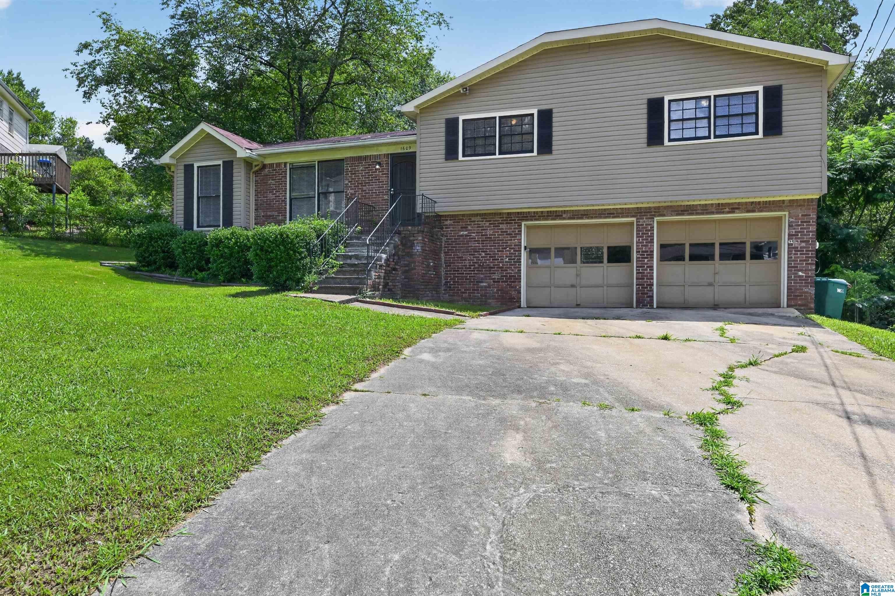1609 6th Street Northwest Center Point, AL 35215 - Photo 5 of 31