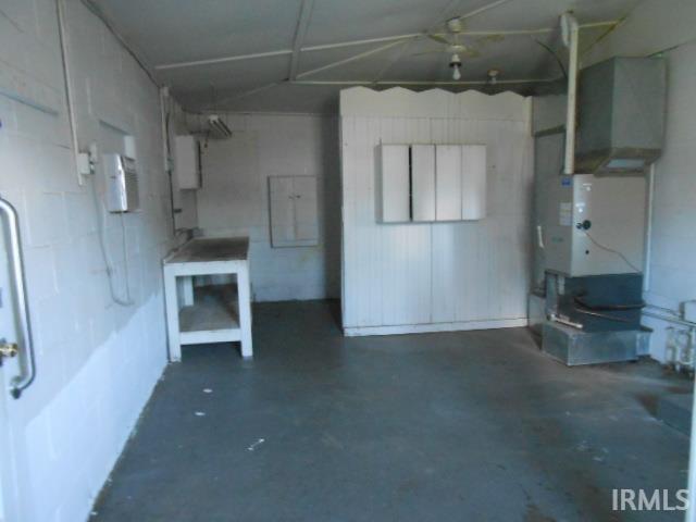 610 McCarty Road Princeton, IN 47670 - Photo 12 of 19 Gallery Image 12