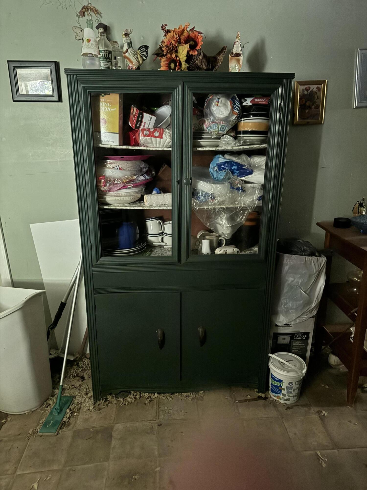 3956 Cook Road Westville, FL 32464 - Photo 8 of 15 a room with wooden floor and shoes