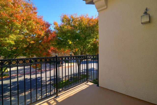 $349,950 | 3301 North Park Drive, Unit 1511, Sacramento, CA 95835