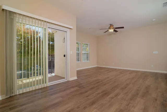 $349,950 | 3301 North Park Drive, Unit 1511, Sacramento, CA 95835