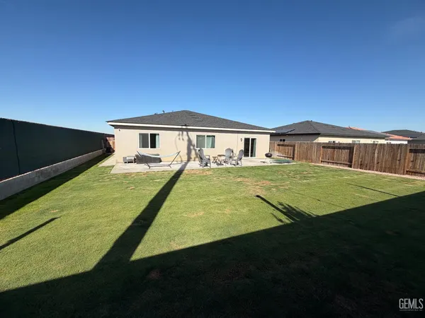 $390,000 | Undisclosed Address, Bakersfield, CA 93307