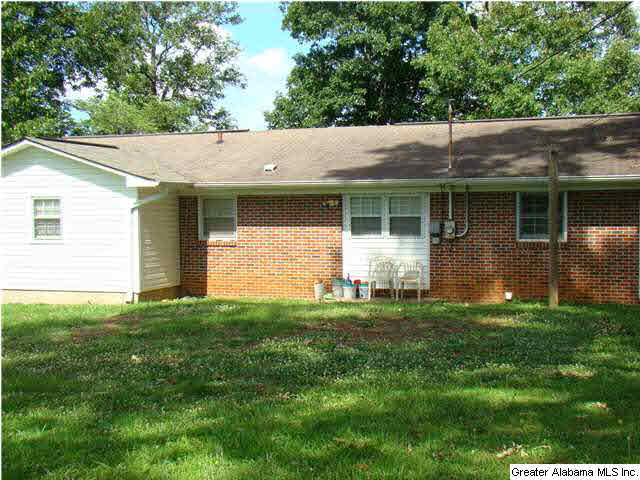 249 Center Hill Road Sylacauga, AL 35150 - Photo 4 of 20