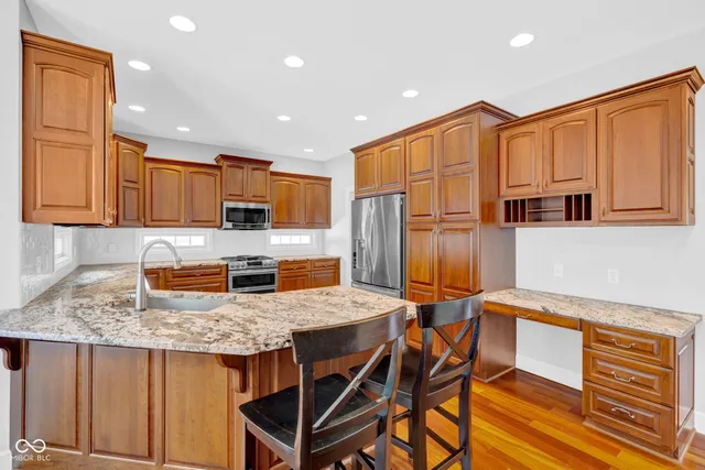 $649,900 | 5173 Northwood Drive, Columbus, IN 47201