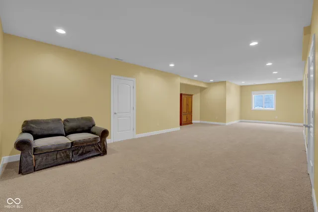 $649,900 | 5173 Northwood Drive, Columbus, IN 47201