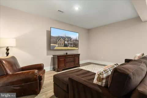 $1,849,990 | 40452 Windyhill Farms Drive, Aldie, VA 20105
