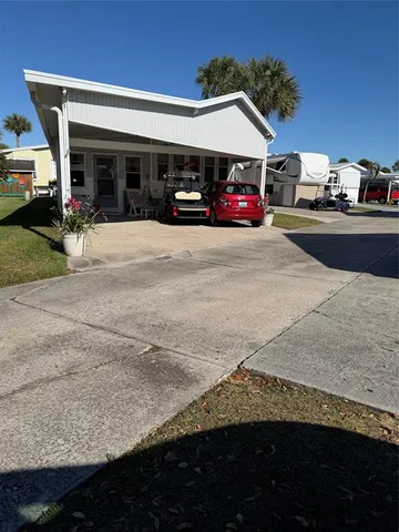 a car parked in front of a building