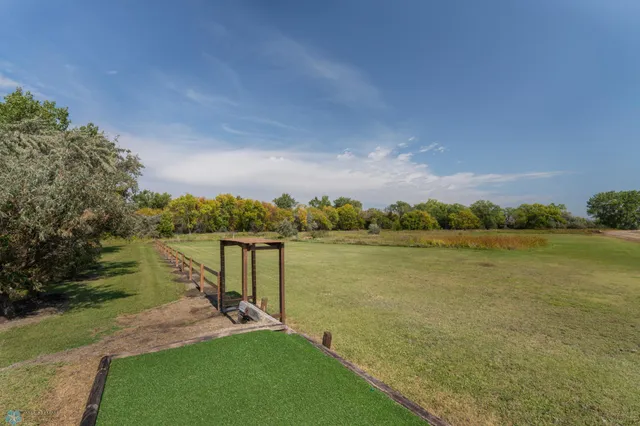 $1,150,000 | 635 20th Street Northeast, Thompson, ND 58278