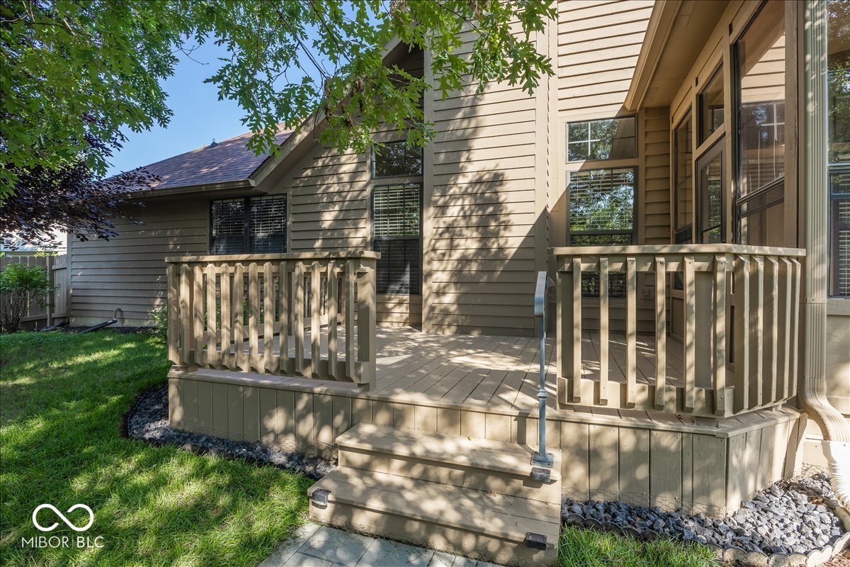 11179 Avery Row Fishers, IN 46038 - Photo 28 of 34
