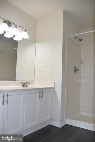 $325,000 | 3032 Bellamy Way, Unit 5, Suitland, MD 20746