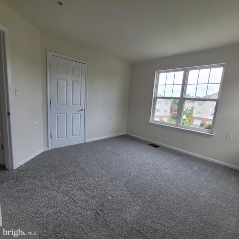 $325,000 | 3032 Bellamy Way, Unit 5, Suitland, MD 20746