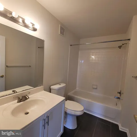 $325,000 | 3032 Bellamy Way, Unit 5, Suitland, MD 20746