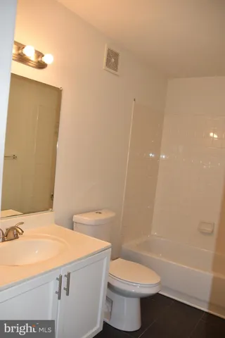 $325,000 | 3032 Bellamy Way, Unit 5, Suitland, MD 20746