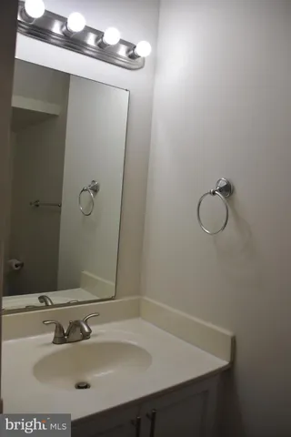 $325,000 | 3032 Bellamy Way, Unit 5, Suitland, MD 20746