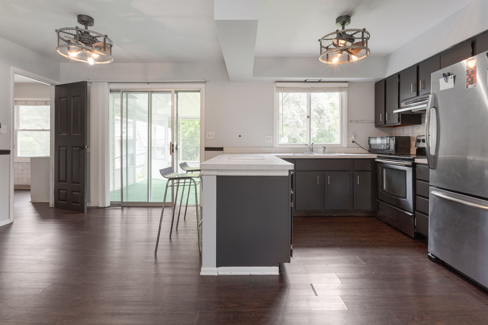 4718 Cumberland Circle McHenry, IL 60050 - Photo 3 of 18