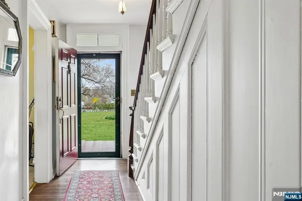 $1,150,000 | 400 Grove Street, Montclair, NJ 07043