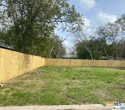 $35,000 | 903 Liberty Avenue, Seguin, TX 78155