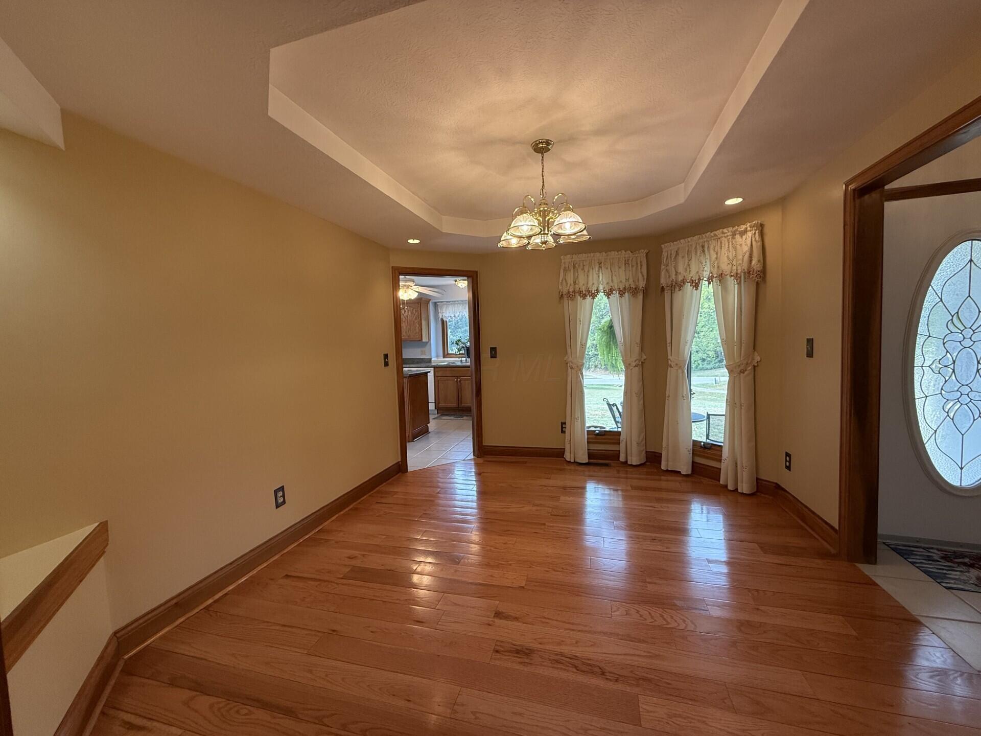 4760 Hopewell Church Road Southwest Lancaster, OH 43130 - Photo 6 of 39 Dining Room located off Kitchen