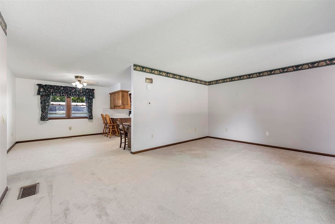 116 Roy El Road Wapello, IA 52653 - Photo 21 of 28 Gallery Image 21