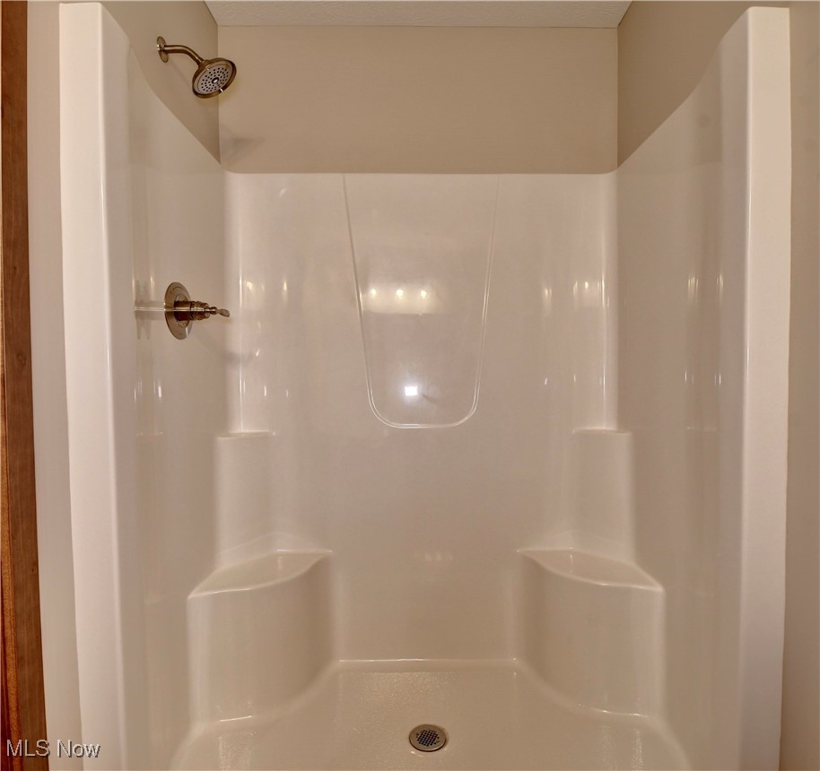 2709 Barnhill Road Southeast New Philadelphia, OH 44663 - Photo 17 of 20