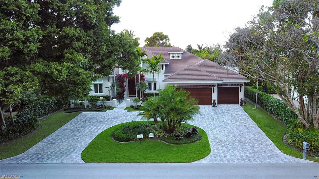 557 Springline Drive Naples, FL 34102 - Photo 1 of 21 Gallery Image 1