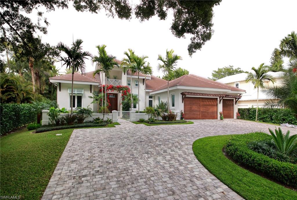 557 Springline Drive Naples, FL 34102 - Photo 2 of 21 Gallery Image 2