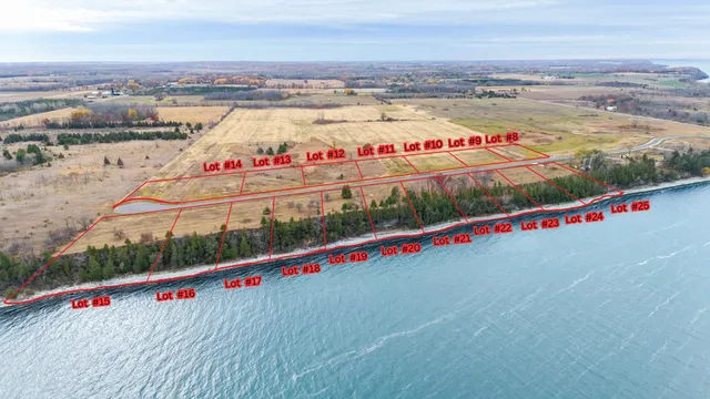 $374,900 | Debroux Court, Unit 25, Sturgeon Bay, WI 54235