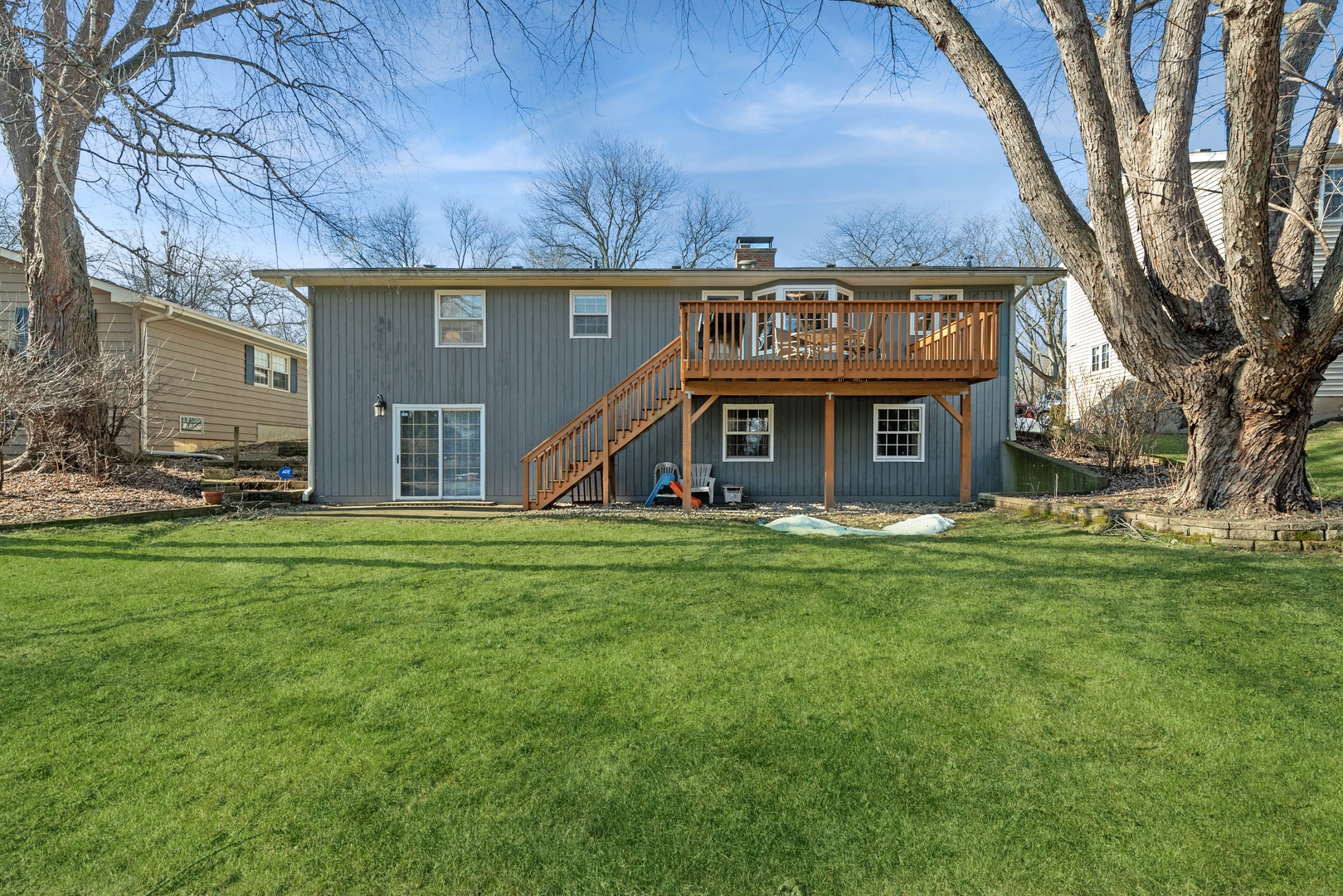 243 South Wulff Street Cary, IL 60013 - Photo 27 of 27 a view of a house with a yard
