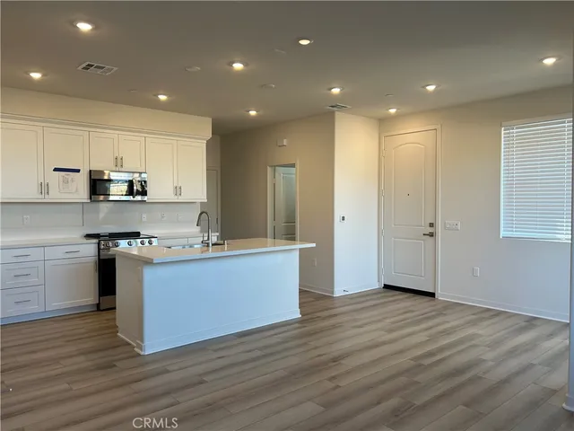 $849,990 | 7001 Solara Way, Westminster, CA 92683