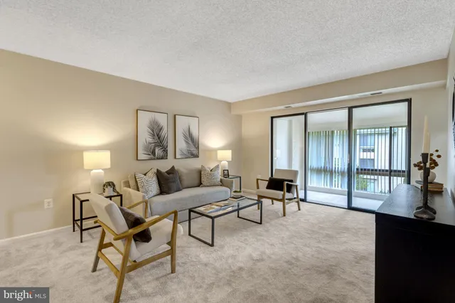 $299,900 | 10208 Bushman Drive, Oakton, VA 22124