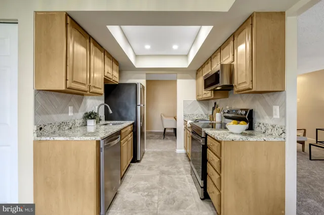 $299,900 | 10208 Bushman Drive, Oakton, VA 22124