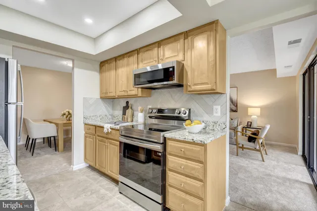 $299,900 | 10208 Bushman Drive, Oakton, VA 22124