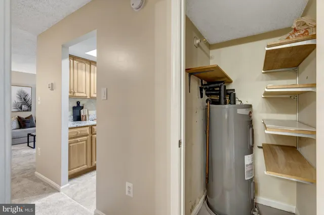 $299,900 | 10208 Bushman Drive, Oakton, VA 22124