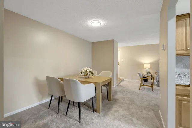 $299,900 | 10208 Bushman Drive, Oakton, VA 22124